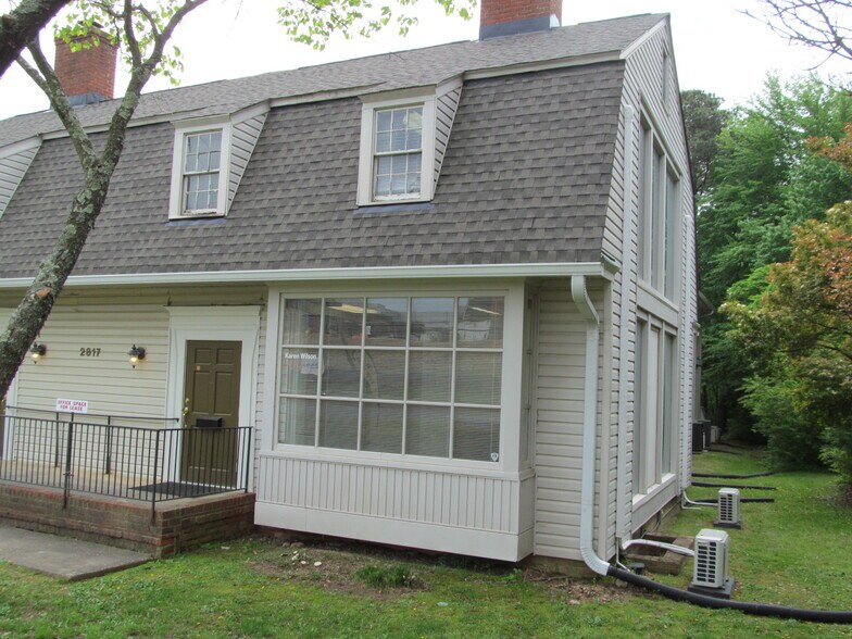 More Photos Of 2817 N Parham Rd, Richmond Office For Sale