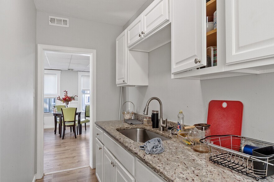 More Photos Of 36-38 Houghton St, Worcester Apartments For Sale