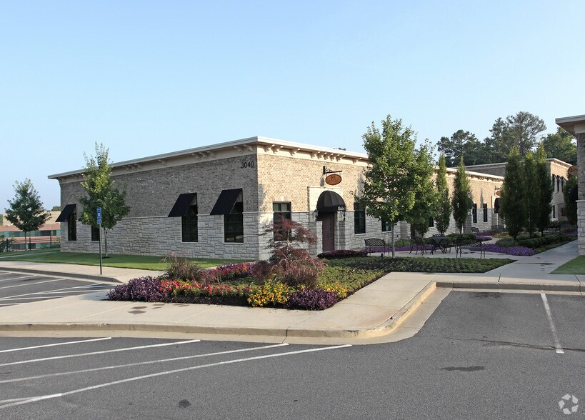 More Photos Of 3040 Highlands Pky, Smyrna Office For Lease