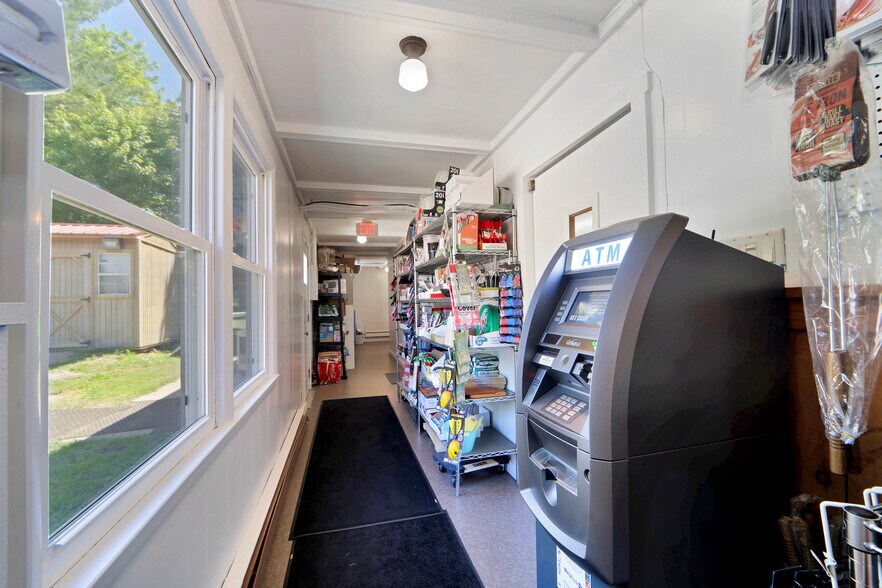 More Photos Of E6659 Wolf River Dr, Fremont General Retail For Sale