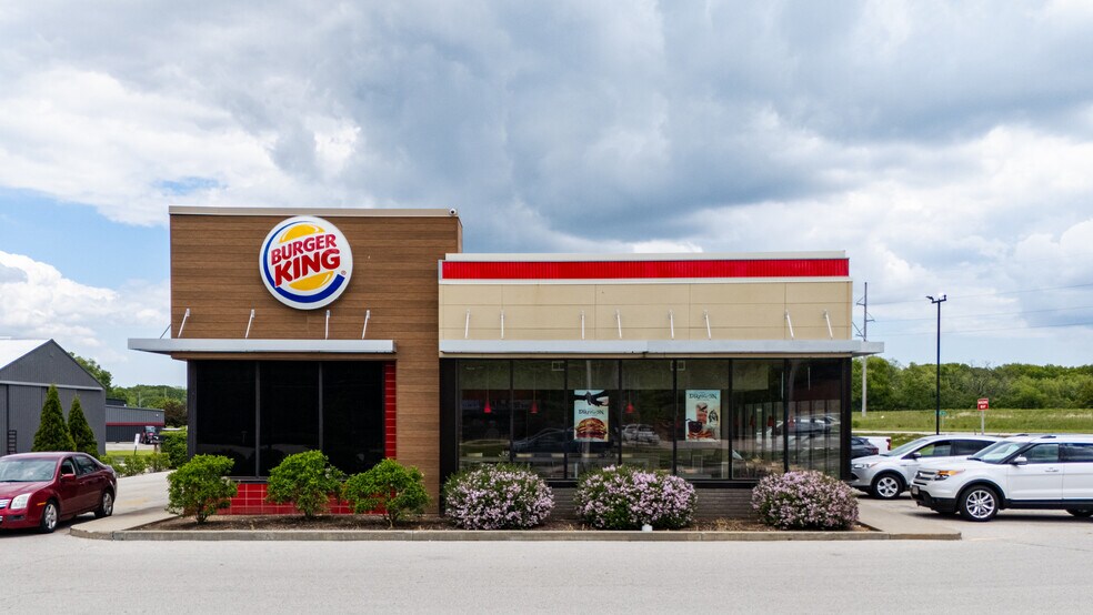 More Photos Of 2723 Beck Dr, Waterford Fast Food For Sale