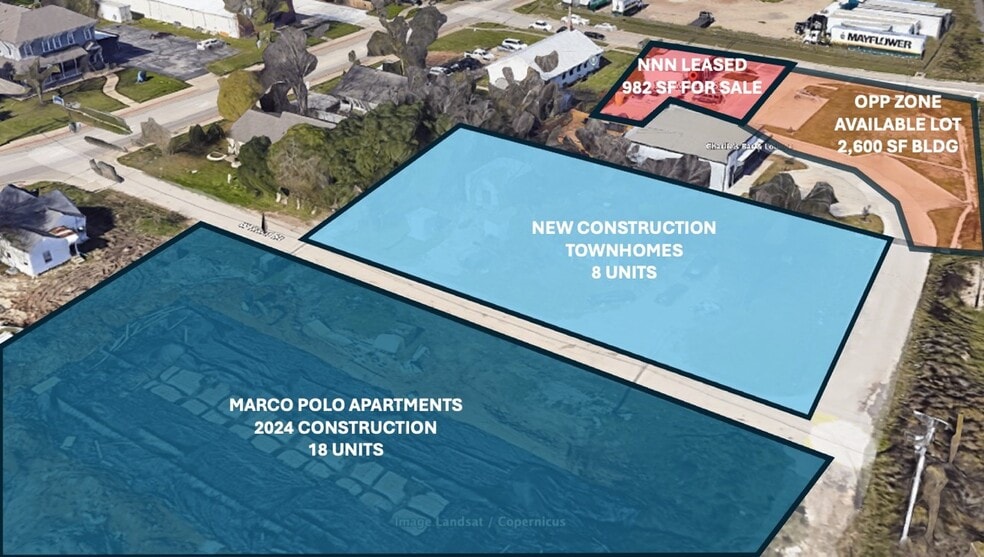 More Photos Of 103 W 32nd St, Bryan Freestanding For Sale