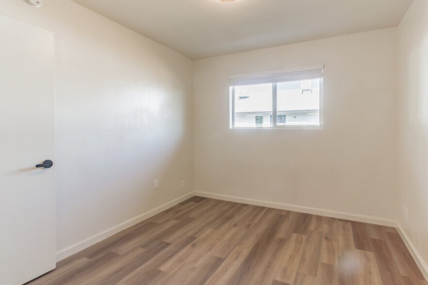 More Photos Of 14001-14007 N Primrose St, El Mirage Apartments For Sale