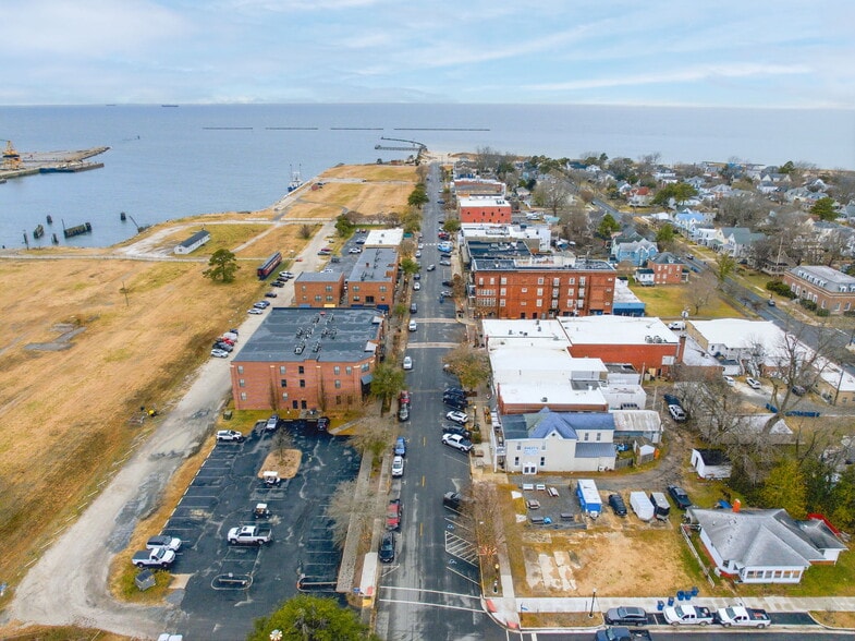 More Photos Of 300 Mason Ave, Cape Charles Apartments For Sale