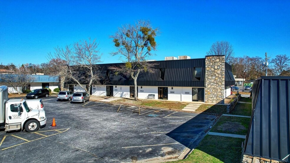 Primary Photo Of 2321 4th St, Tucker Office For Lease