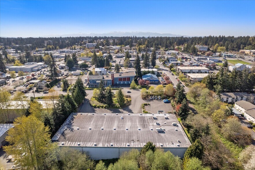 More Photos Of 21021 66th Ave W, Lynnwood Manufacturing For Sale