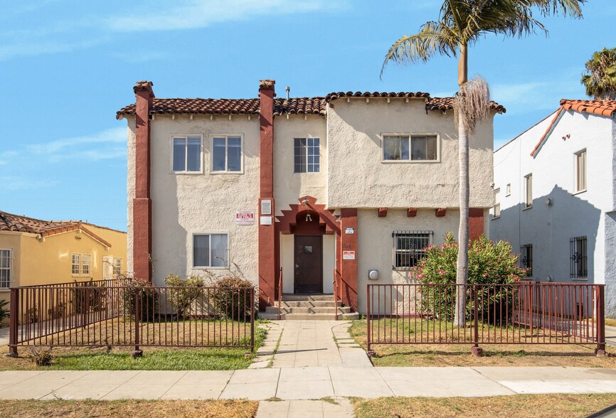 More Photos Of 1103 W 64th St, Los Angeles Apartments For Sale