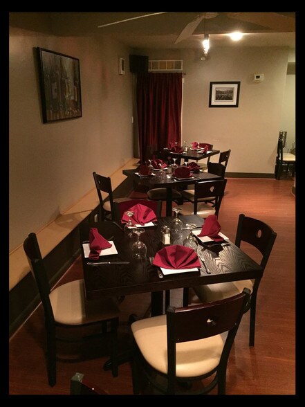 More Photos Of 31 S State St, Newtown Storefront Retail Residential For Lease