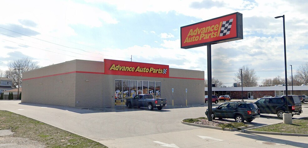 More Photos Of 934 E Edwardsville Rd, Wood River Auto Repair For Sale