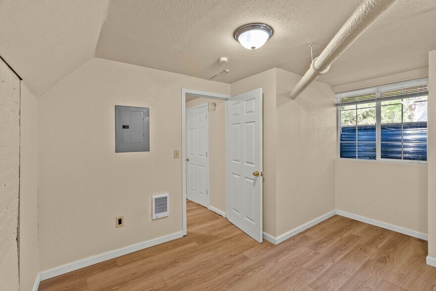 More Photos Of 903 S Adams St, Spokane Apartments For Sale