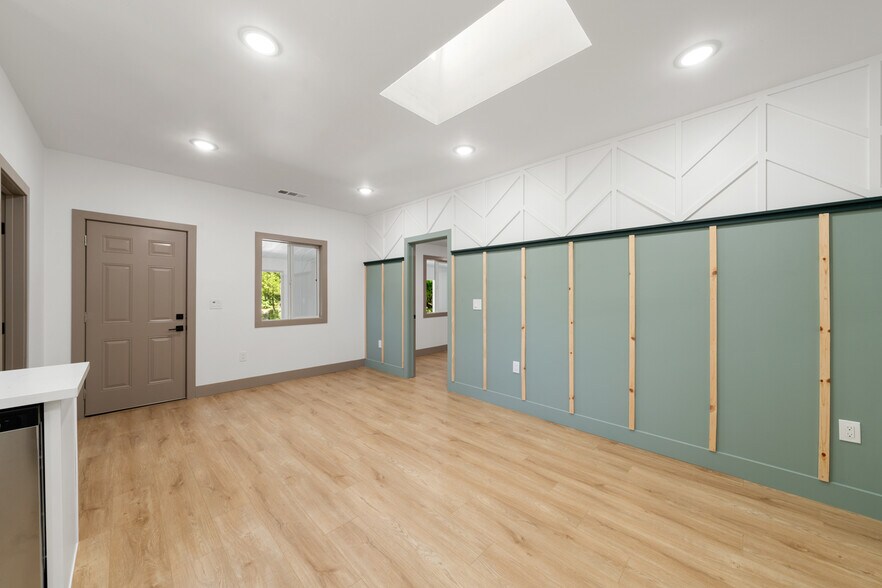 More Photos Of 14268 CA-160, Isleton Apartments For Sale