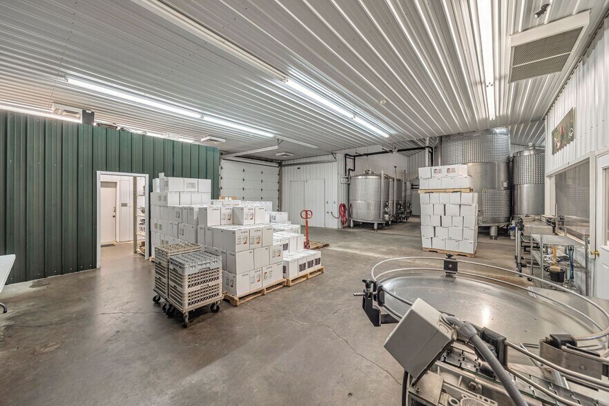 More Photos Of 150 Highway 330, Owenton Winery Vineyard For Sale