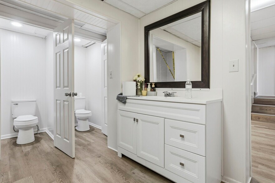 More Photos Of 768 S Broad St, Lancaster Religious Facility For Sale