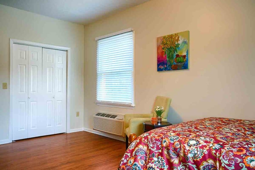 More Photos Of 7295 Copperfield Dr, Montgomery Rehabilitation Center For Sale