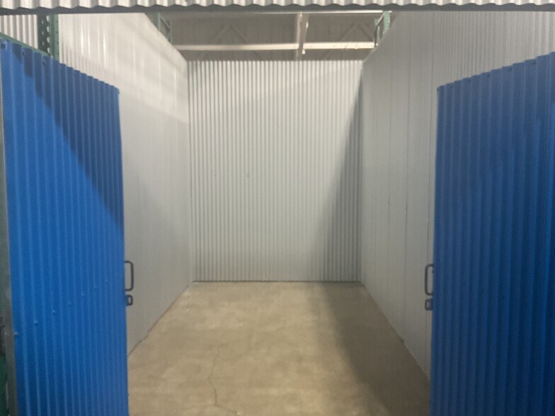 More Photos Of 245 S Spruce Ave, South San Francisco Distribution For Lease