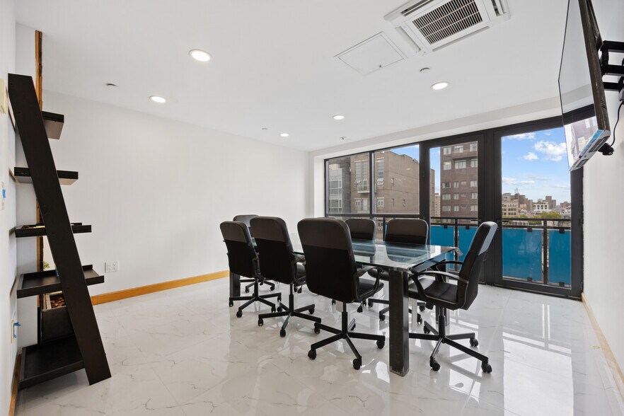 More Photos Of 78 Bowery, New York Medical For Sale