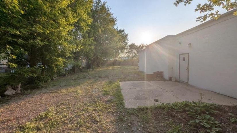 More Photos Of 1635 W Haskel St, Appleton Industrial For Sale