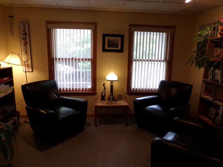 More Photos Of 401 Gilford Ave, Gilford Medical For Sale