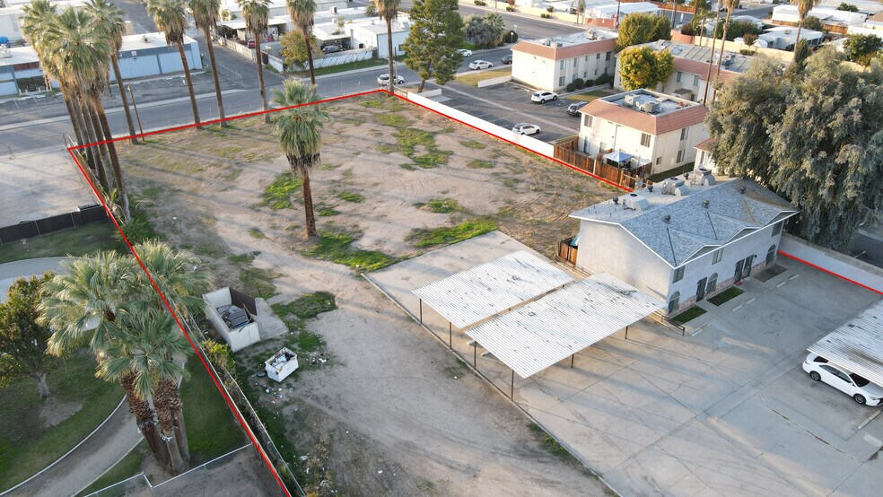More Photos Of 4023 O St, Bakersfield Apartments For Sale