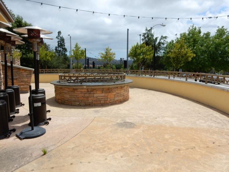 More Photos Of 26767 Agoura Rd, Calabasas Unknown For Lease