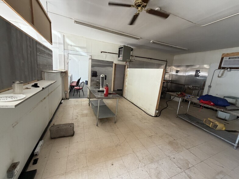 More Photos Of 120 Lowell St, Methuen Restaurant For Lease