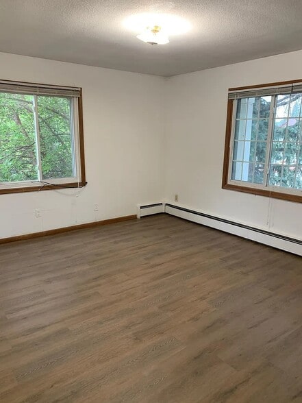More Photos Of 4001 Mavelle Dr, Edina Apartments For Sale