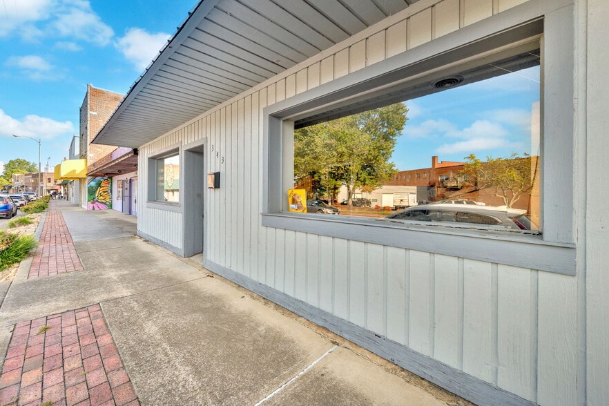 More Photos Of 343 Sullivan St, Kingsport Storefront For Sale