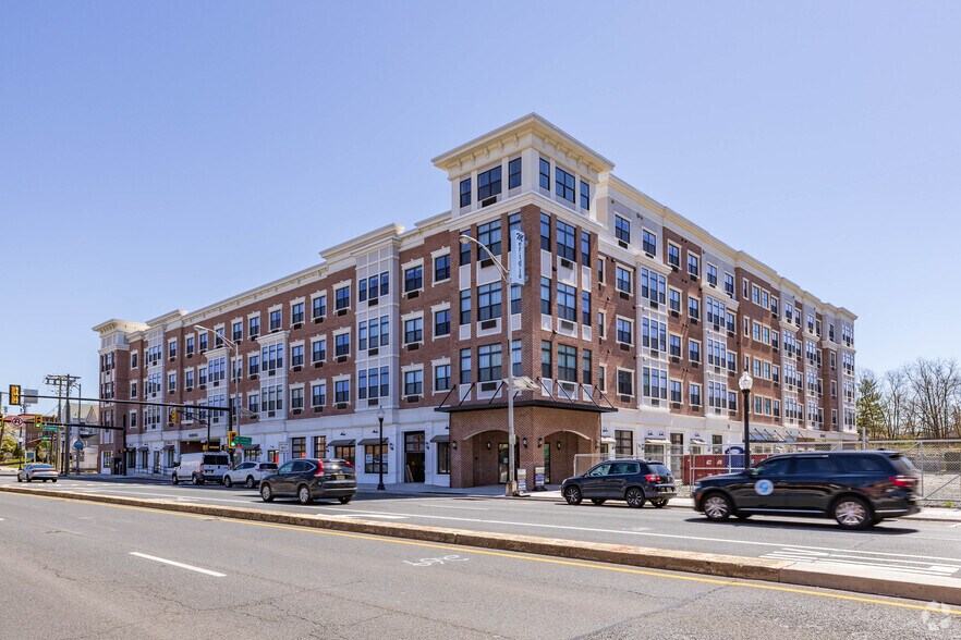 More Photos Of 10 W Westfield Ave W, Roselle Park Apartments For Lease