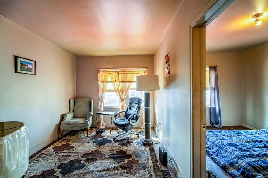 More Photos Of 19430 W Warren Ave, Detroit Specialty For Sale