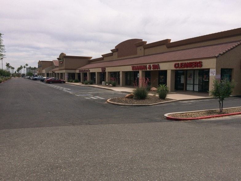 More Photos Of S 51st St @ E Elliott Rd, Phoenix Unknown For Lease