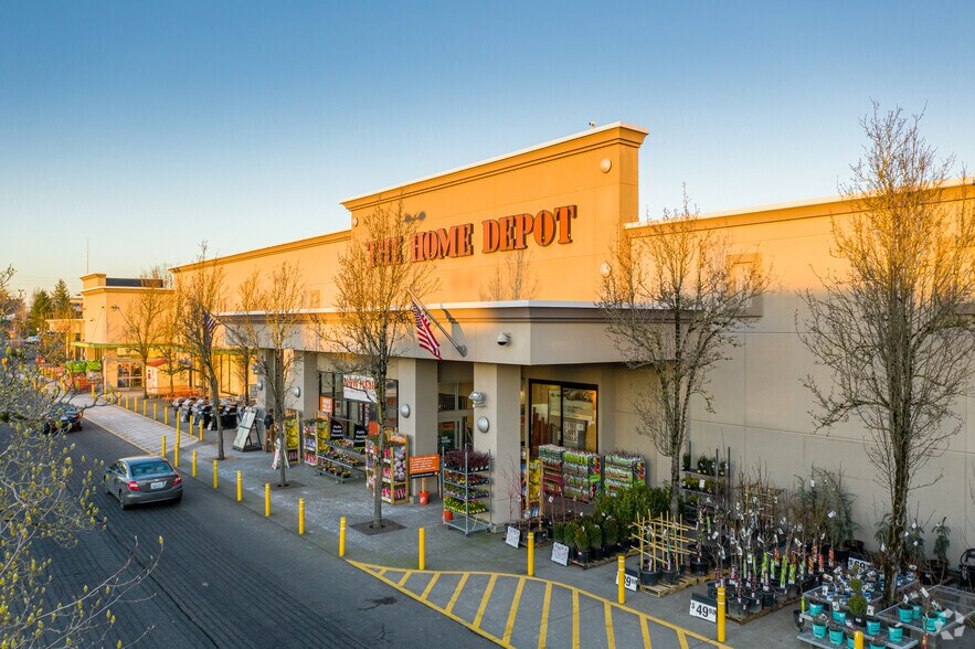 More Photos Of 9800-9900 SE Washington St, Portland Unknown For Lease