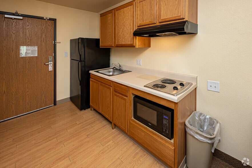 More Photos Of 111 Cajun Way, Amelia Hospitality For Sale