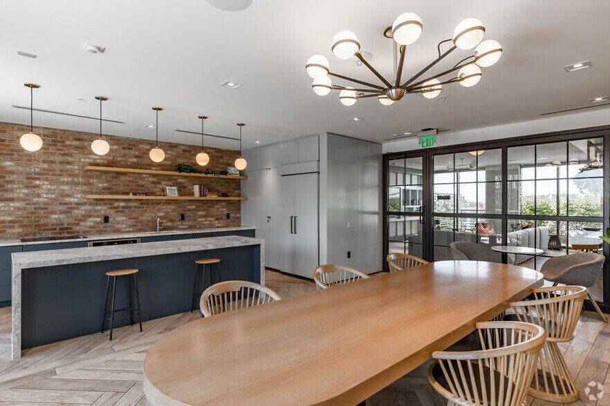 More Photos Of 320 Florida Ave NE, Washington Apartments For Lease