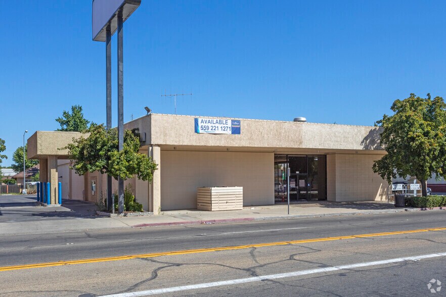 More Photos Of 231-233 E Yosemite Ave, Madera Bank For Sale