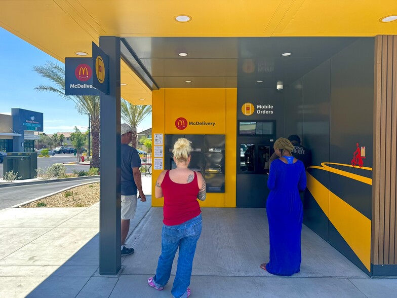 More Photos Of 7940 N Decatur Blvd, Las Vegas Fast Food For Sale