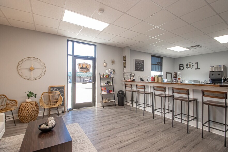 More Photos Of 5206 Highway 5 N, Bryant Office For Sale