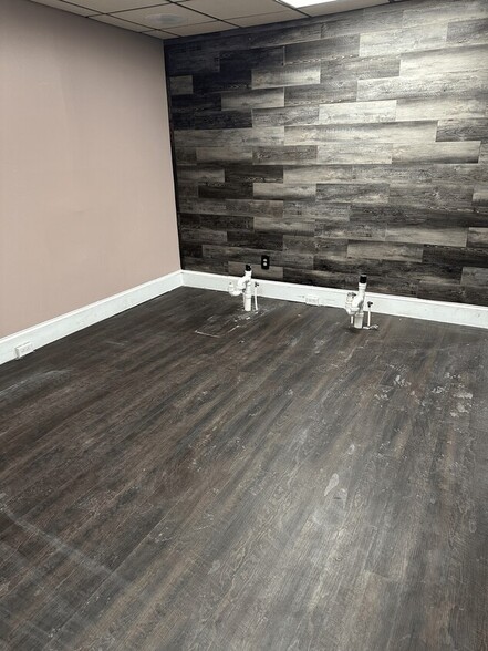 More Photos Of 1231 Mohawk St, Utica Apartments For Lease