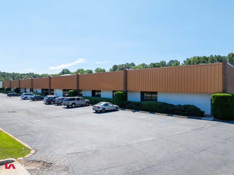 More Photos Of 5305 Snapfinger Woods Dr, Decatur Light Distribution For Sale