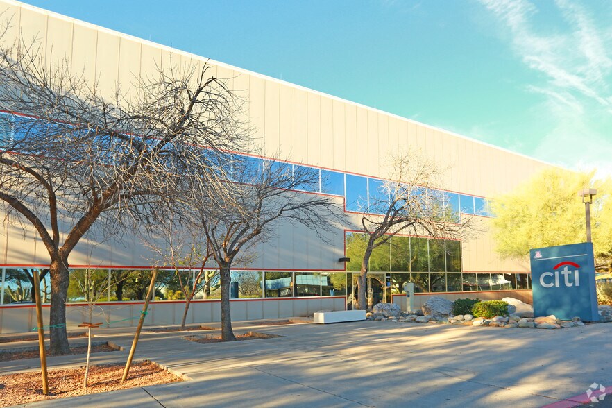 More Photos Of 9060 S Rita Rd, Tucson Research And Development For Lease