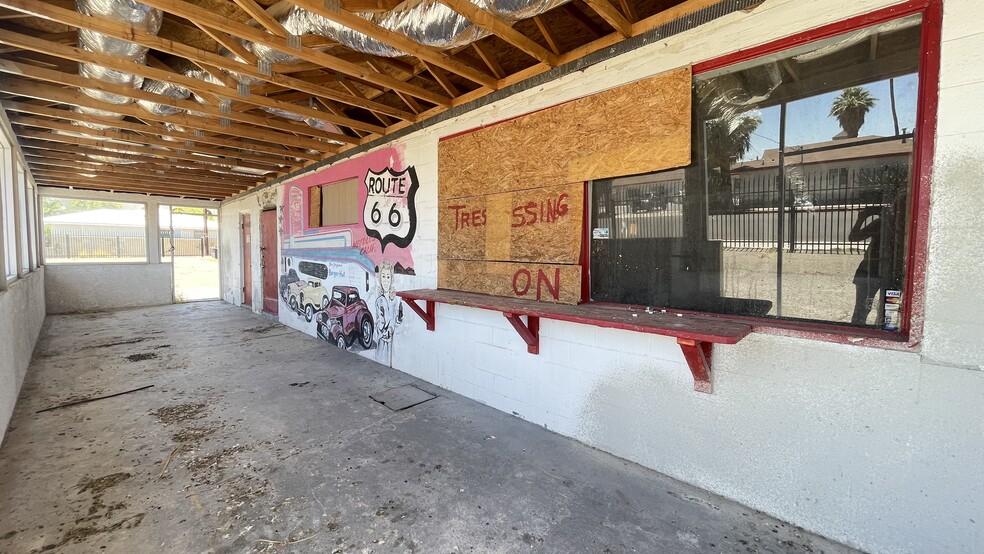 More Photos Of 701 W Broadway St, Needles Fast Food For Sale