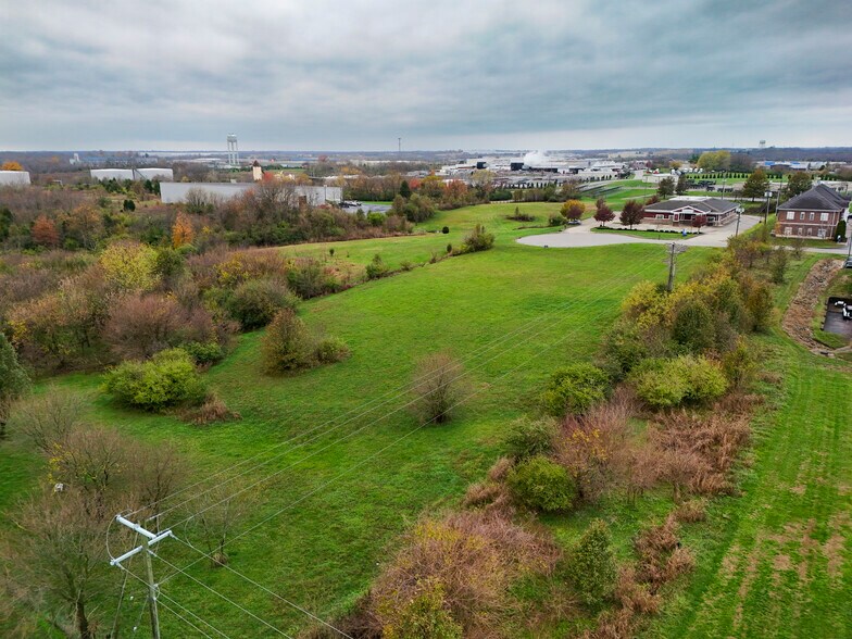 More Photos Of 21 Stonecrest Ct, Shelbyville Land For Sale