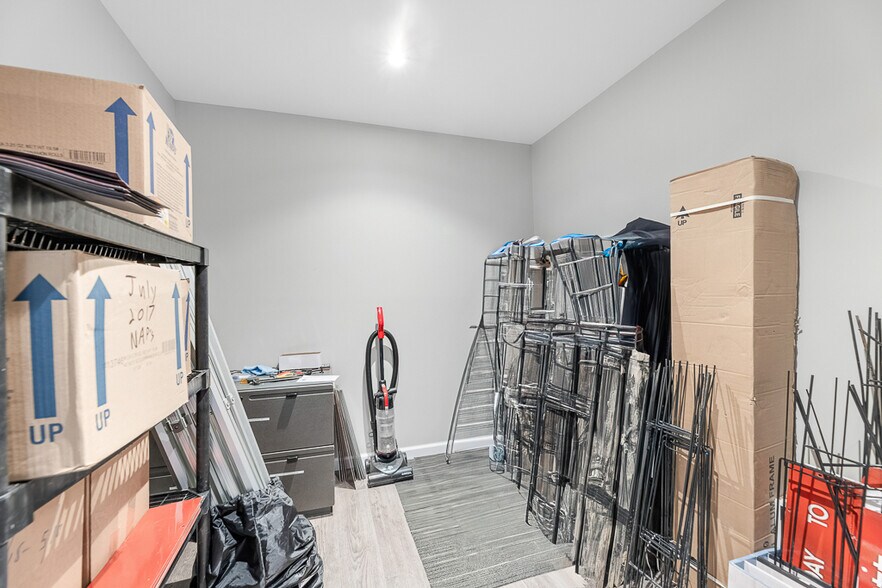 More Photos Of 544 Pearl Rd, Brunswick Freestanding For Sale