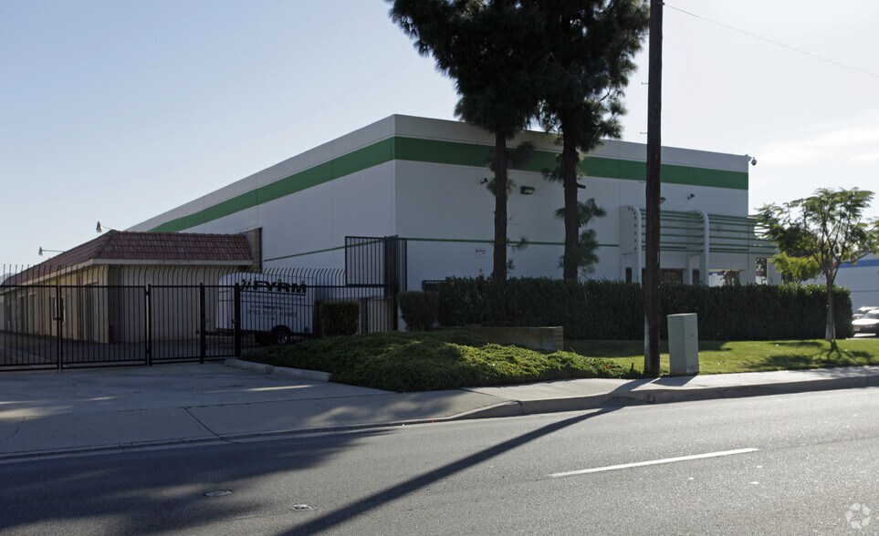 More Photos Of 4520 Danito Ct, Chino Warehouse For Lease
