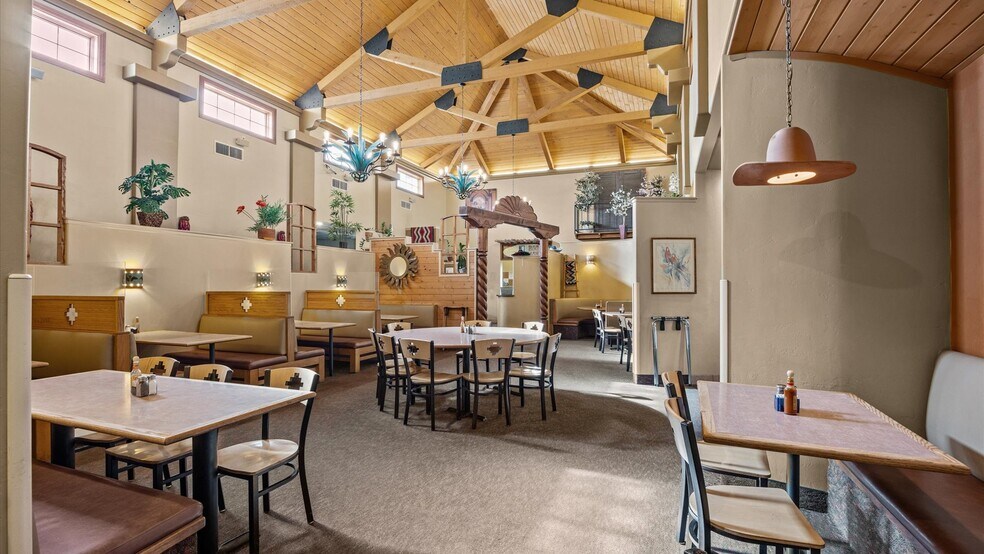 More Photos Of 3245 I-70 Business Loop, Clifton Restaurant For Sale