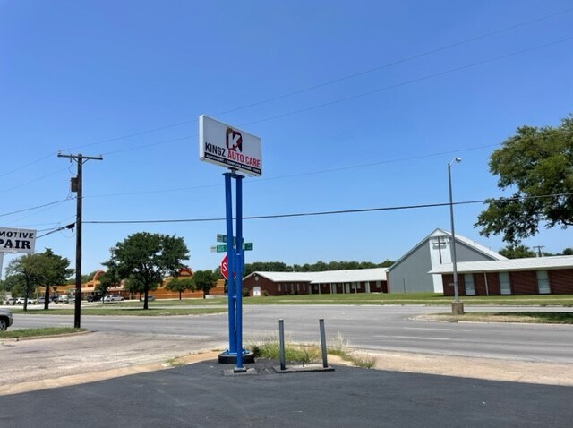 More Photos Of 5151 Gus Thomasson Rd, Mesquite Auto Repair For Sale