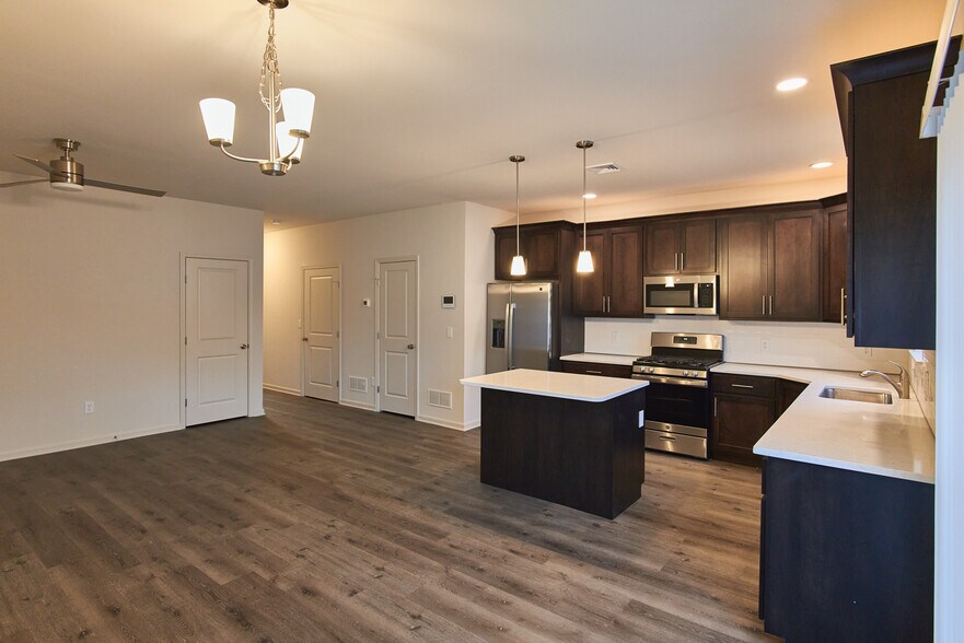 More Photos Of 6645 Stein Way, Macungie Apartments For Sale