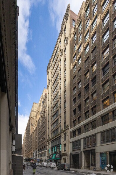 Primary Photo Of 131 W 35th St, New York Office For Lease