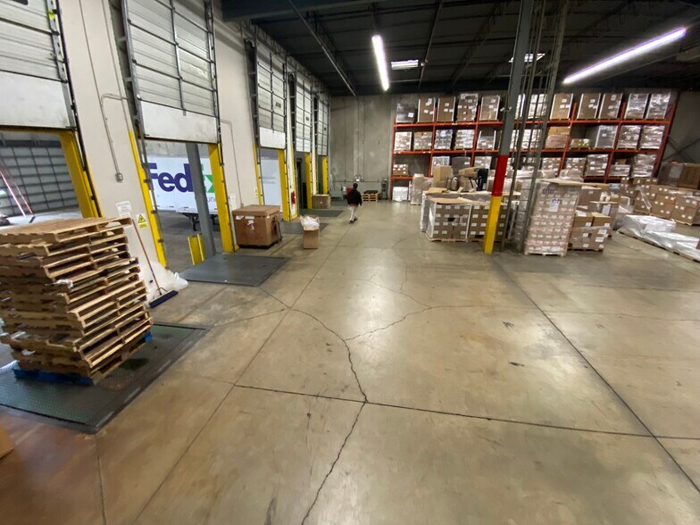 More Photos Of 3615 E Exchange St, Aurora Industrial For Sale