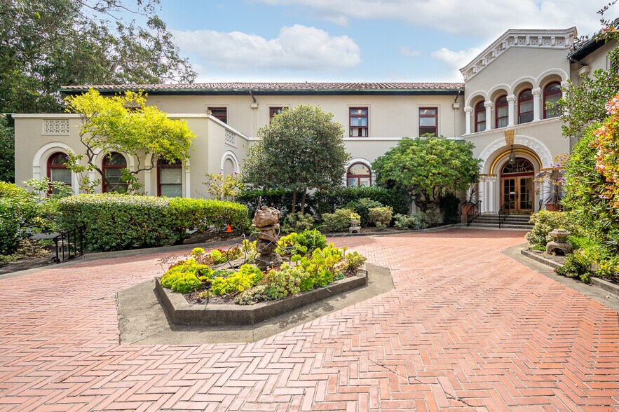 More Photos Of 1801 Bush St, San Francisco Office For Lease