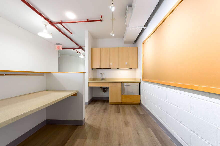 More Photos Of 63-65 W 125th St, New York Office For Lease